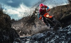 九游中国-双星闪耀，格列兹曼里程碑之夜，玻利维亚力克马里创奇迹