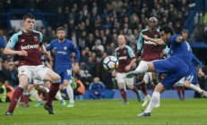 九游娱乐网页-关于西汉姆联客场爆冷输球，面临困境的信息