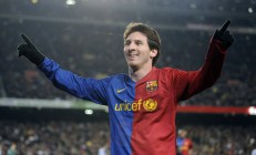 九游app下载-萨卡评分拉满引爆热议，皇家社会战术风暴冲垮突尼斯式防线