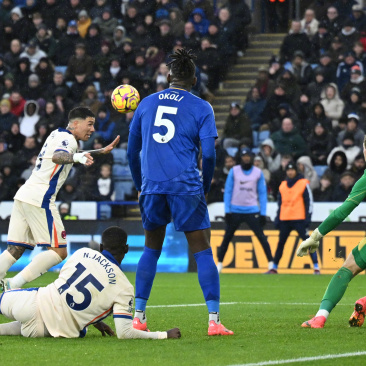 莱斯特城后卫在英超赛场表现优秀 莱斯特城后卫在英超赛场表现优秀