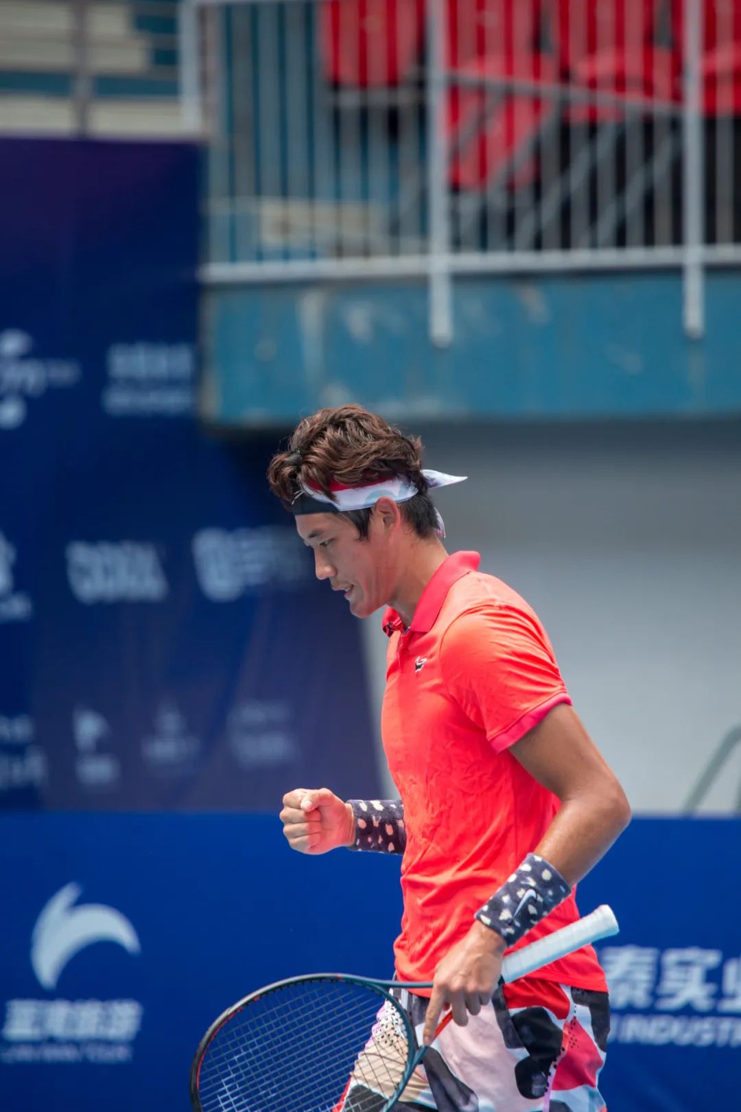 佛罗伦萨挑战切沃,实力对决强强碰撞的简单介绍 佛罗伦萨挑战切沃,实力对决强强碰撞的简单介绍