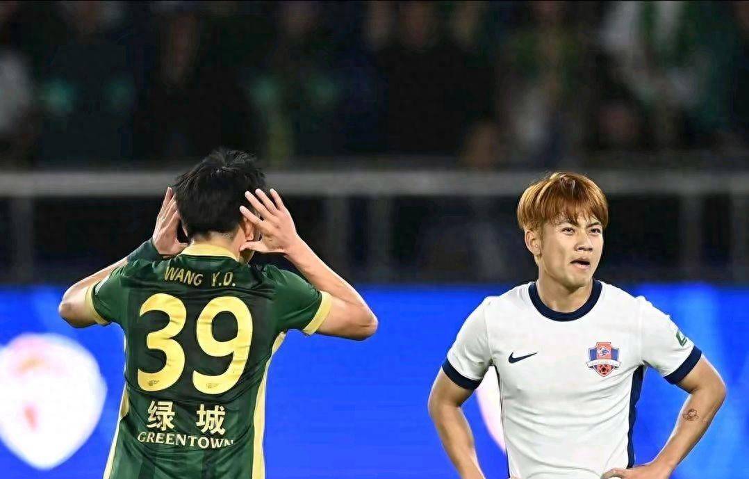 包含临门一脚!队员最新进球集锦惊艳球迷的词条 包含临门一脚!队员最新进球集锦惊艳球迷的词条