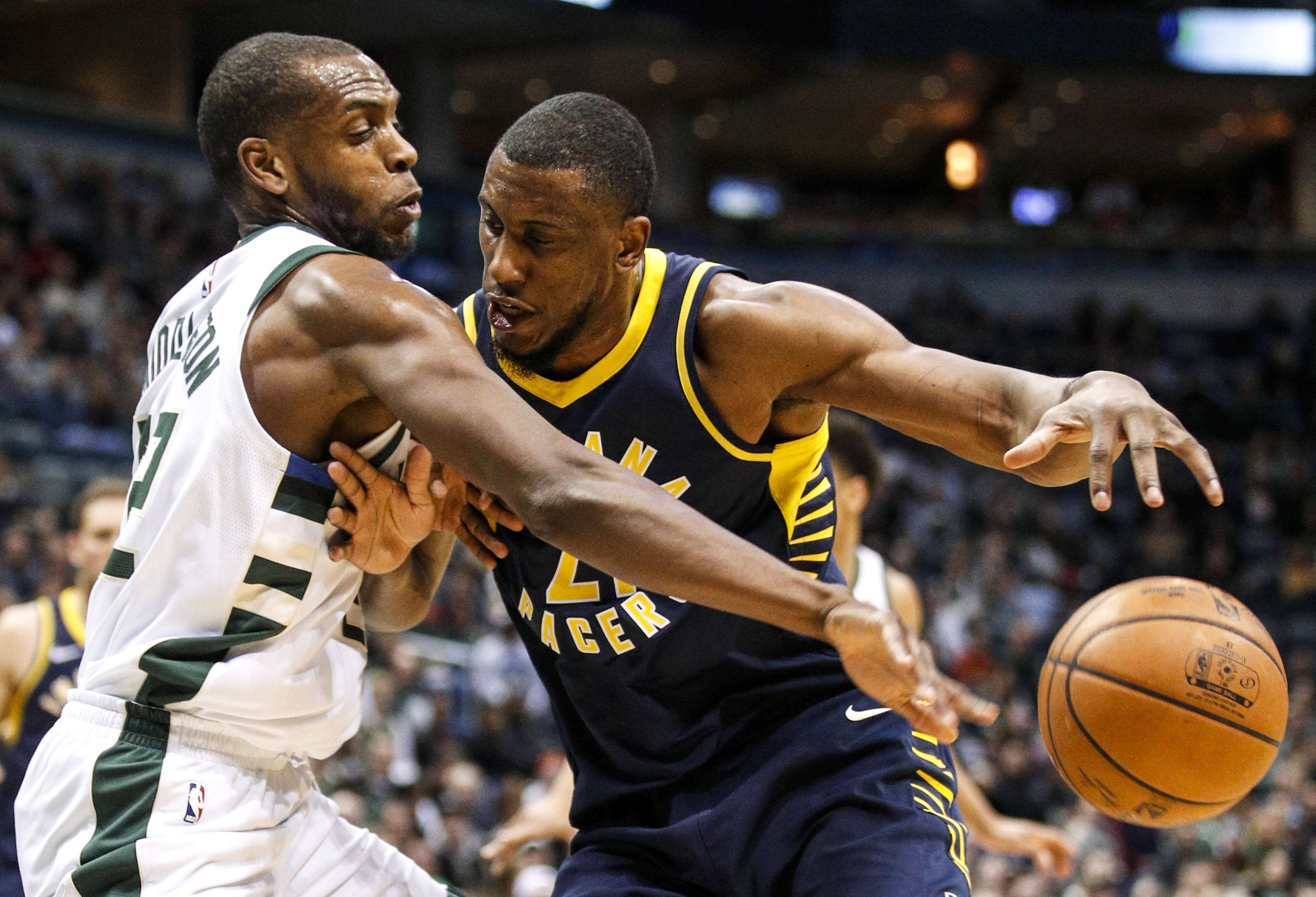 雄鹿队强势进入季后赛，成为东部夺冠热门