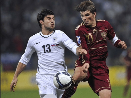 俄罗斯队与斯洛文尼亚队展开对决 俄罗斯队与斯洛文尼亚队展开对决