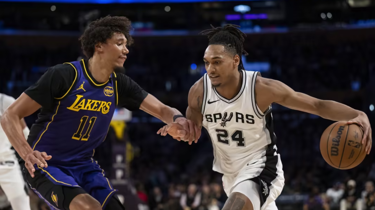 马刺队老将经验发挥作用，带领球队取胜