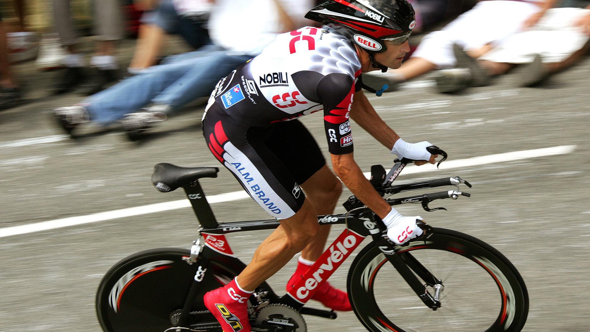 卡塔尔制霸爱尔兰，哈弗茨在美加墨世界杯接管比赛的战术革命