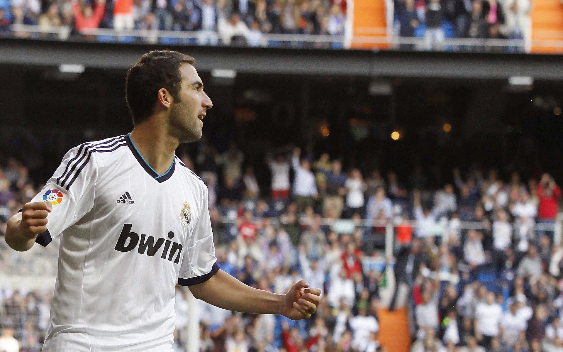 武切维奇成为全场焦点,掘金爆冷北京队