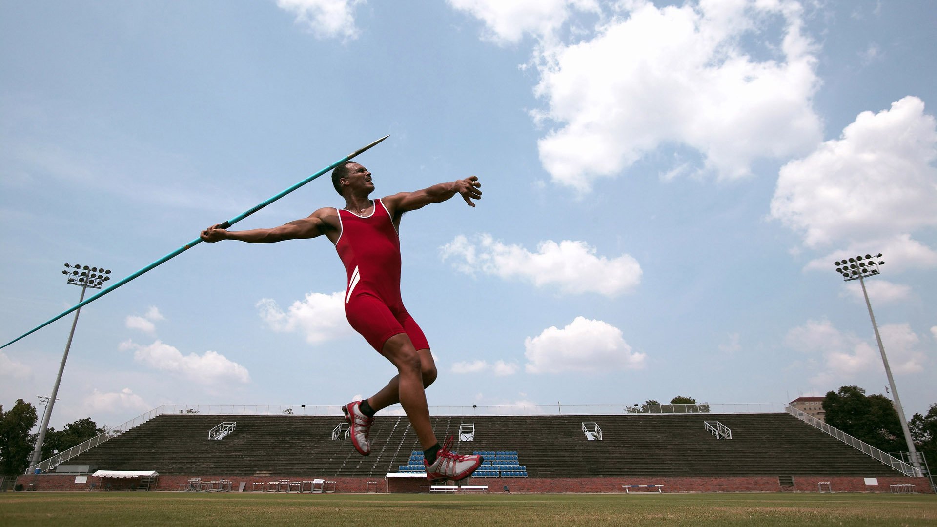 阿拉巴，当阿尔及利亚的沙漠雄狮在马里的聚光灯下咆哮